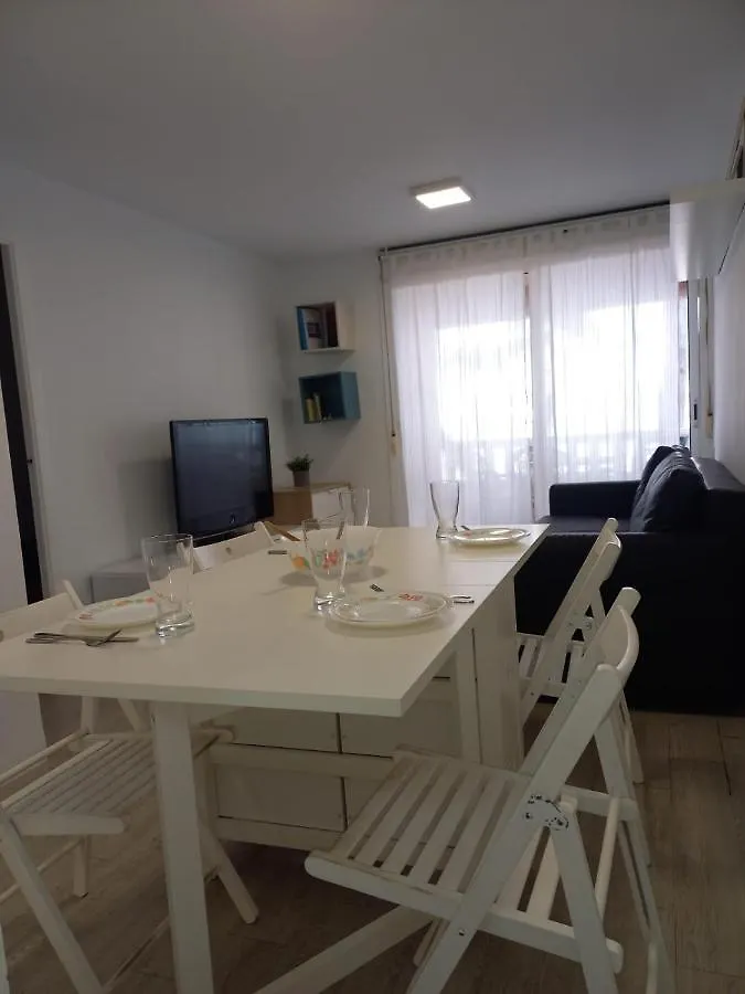 Costa Daurada Apartaments - Gudrun La Pineda Apartment